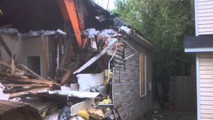 Hướng dẫn chi tiết văn khấn dỡ nhà