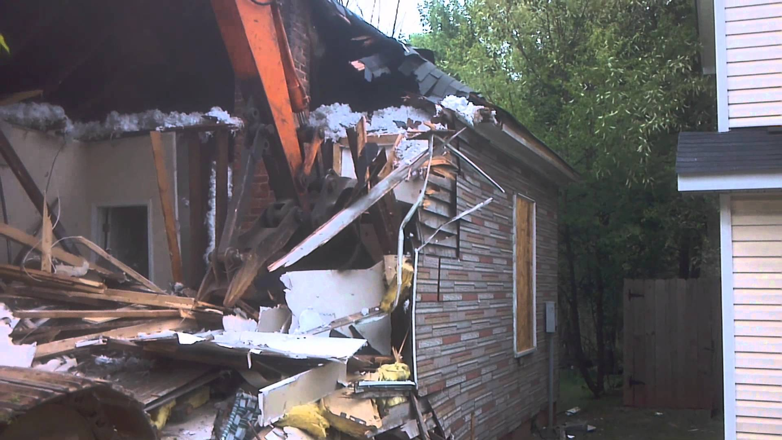 Hướng dẫn chi tiết văn khấn dỡ nhà