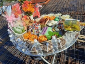 Văn Khấn Cất Nóc Nhà Để Đón Vượng Khí