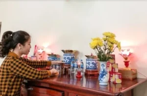 Văn khấn bỏ bát hương cũ: Nghi lễ đúng phong thủy!