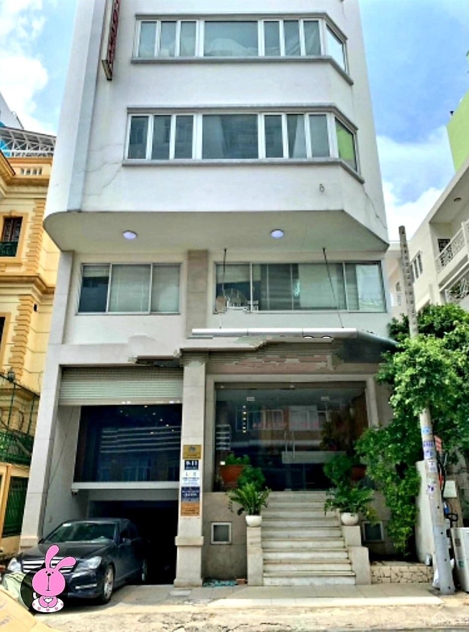 Bán tòa nhà văn phòng Quận 1 diện tích nhỏ và vừa