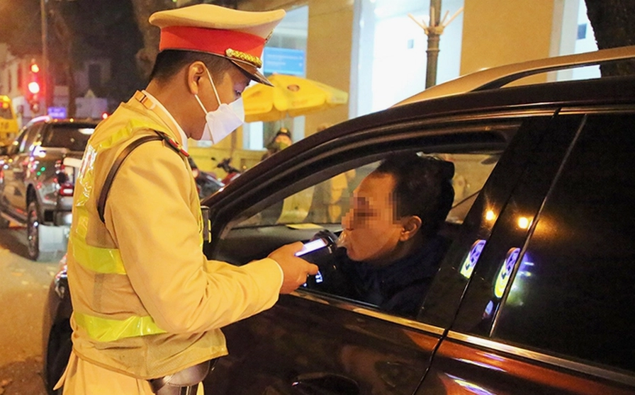 Bảng tra cứu mức phạt vi phạm nồng độ cồn xe máy năm 2026