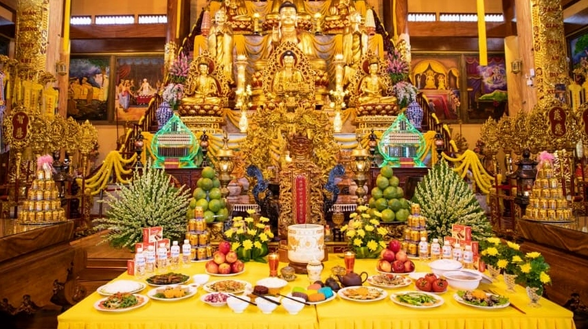 Các lễ vật cần chuẩn bị khi cúng Tam Bảo đúng nghi thức