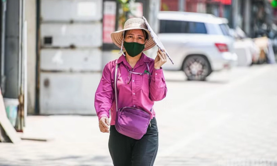 Cầu mong thời tiết thuận hòa, vạn vật tốt tươi cho một năm an lành.