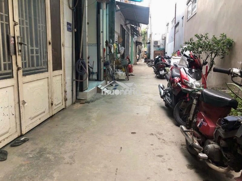 Cho thuê nhà nguyên căn 32 m2,dtsd 64m2,1lầu,phạm văn chiêu,p.14,gòvấp