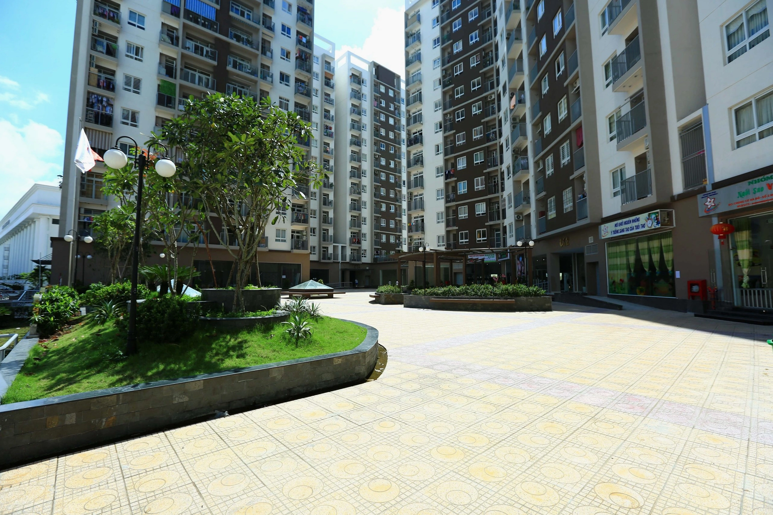 Cuộc sống bình yên tại Khu chung cư Hà Đô Nguyễn Văn Công