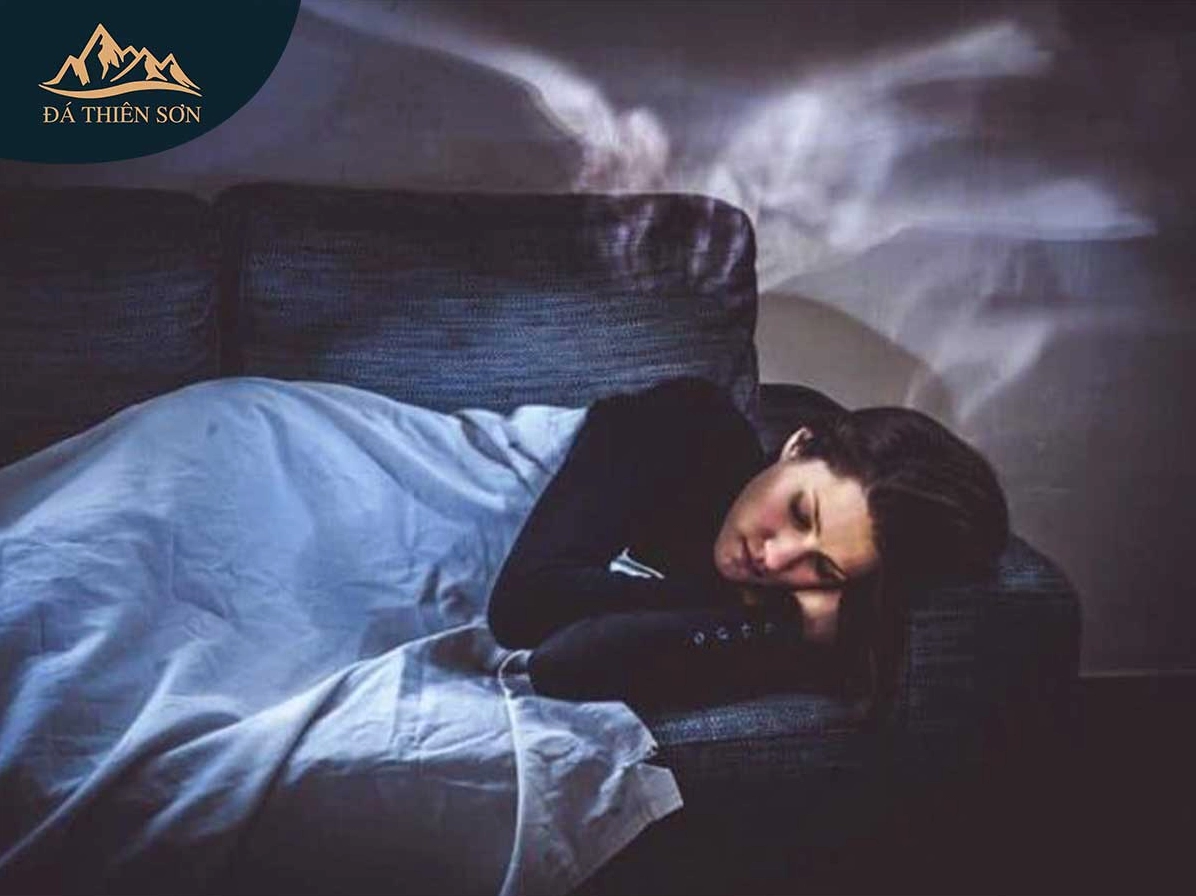 Điềm báo giấc mơ thấy người chết sống lại