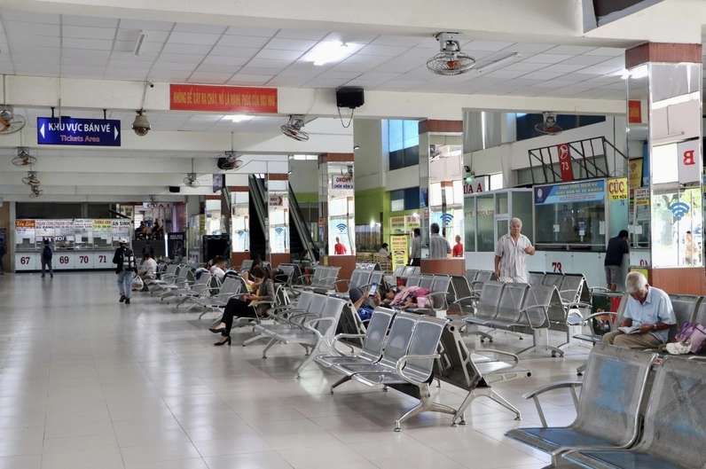 Hành khách cần nắm rõ thông tin và số điện thoại nhà xe tại bến xe Miền Đông cũ