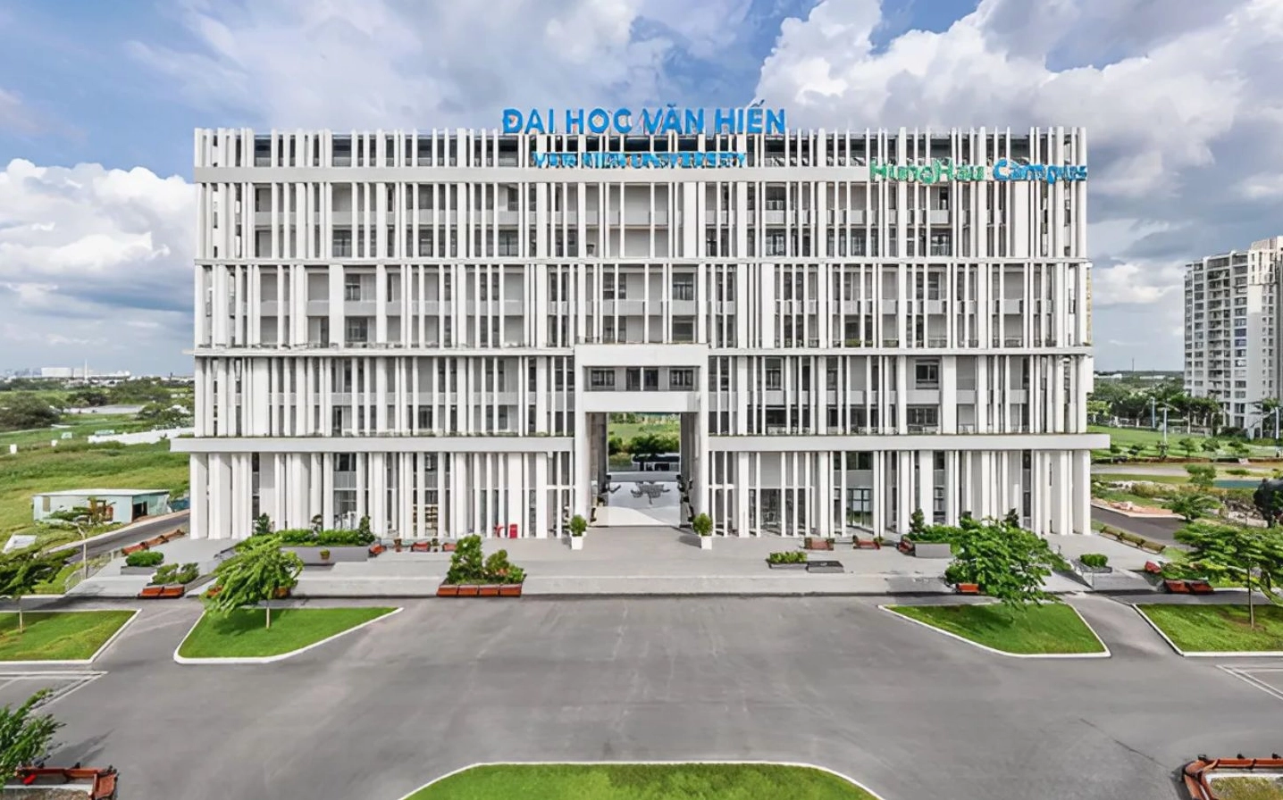 Học phí Đại học Văn Hiến (VHU) 2025 chính thức