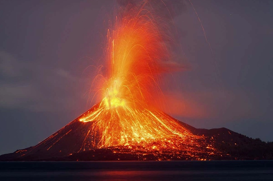 Khái niệm núi lửa là gì và cấu tạo cơ bản của núi lửa