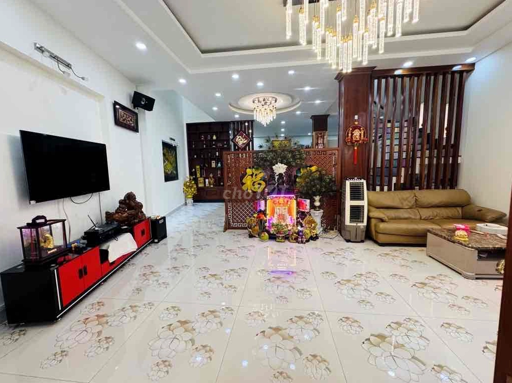 Không gian nội thất thực tế của một căn biệt thự diện tích 144m2 có giá khoảng 10 tỷ đồng