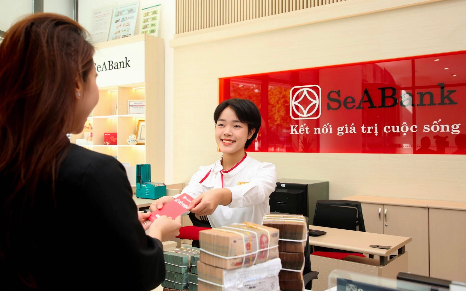 Lãi suất cho vay rục rịch giảm