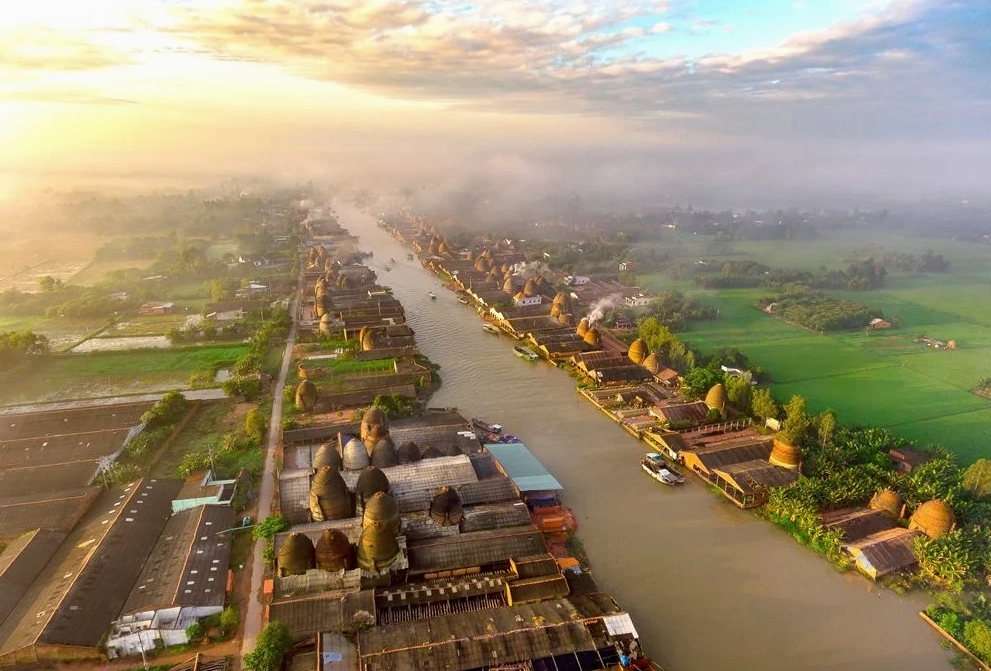 Lò gạch rêu phong tại Vĩnh Long - Một điểm nhấn của Tây Nam Bộ