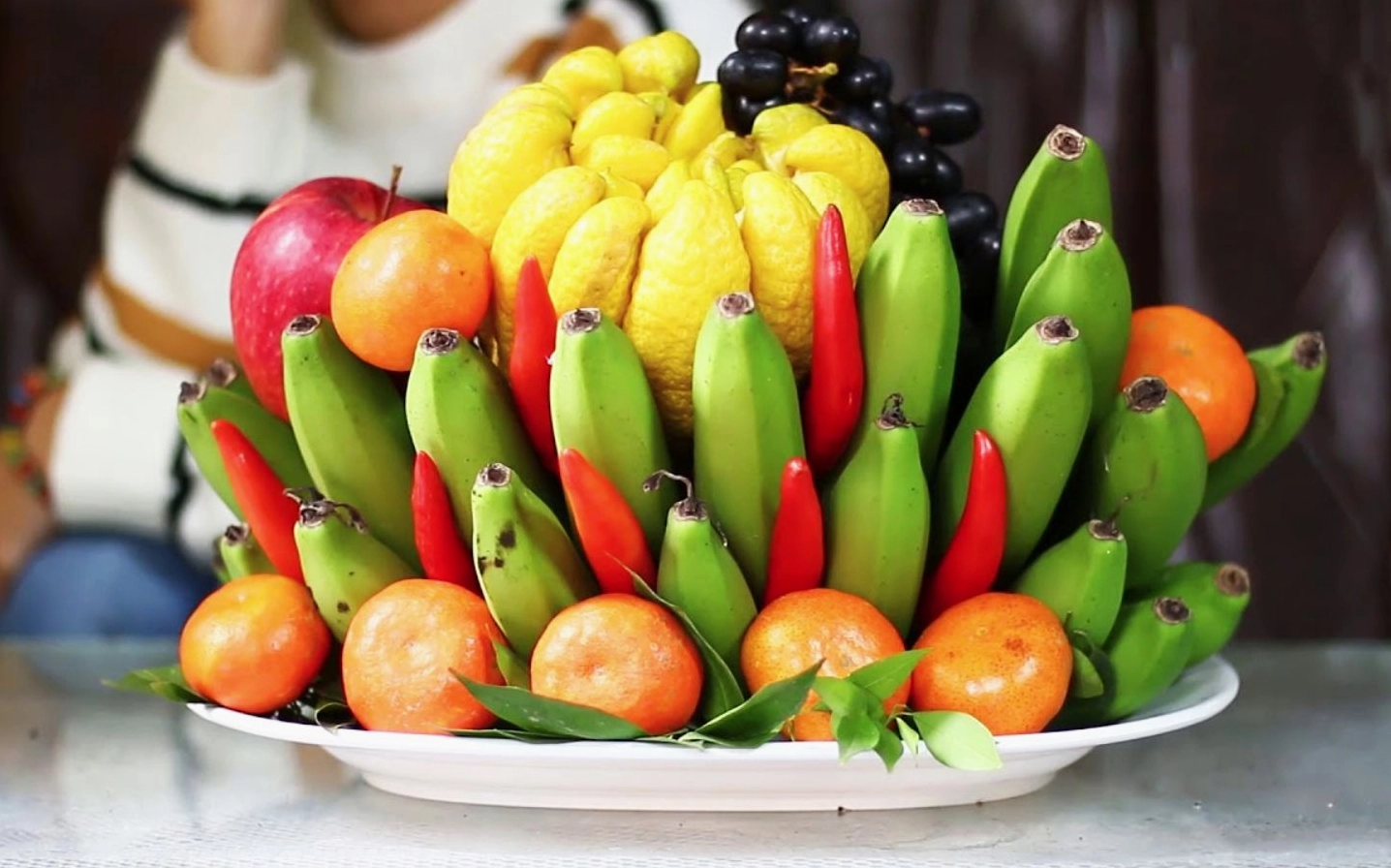 Mâm ngũ quả ngày Tết thường là sự kết hợp của nhiều loại trái cây phổ biến và mang ý nghĩa tốt lành