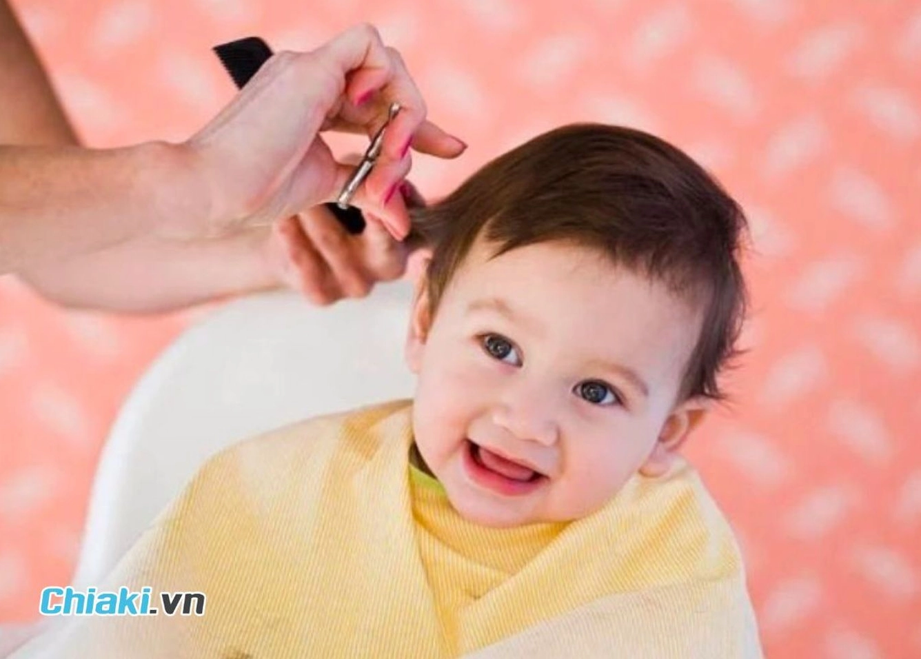 Ngày tốt cắt tóc cho trẻ nhỏ mang lại vận khí tốt