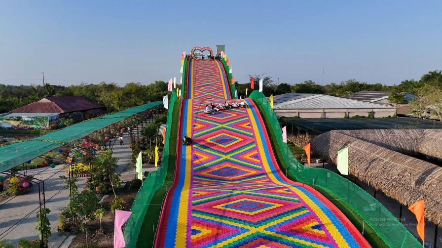 Thảm Trượt Cầu Vồng