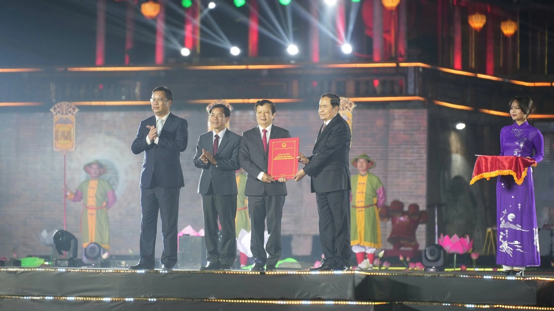 Thành phố Huế chính thức trở thành thành phố trực thuộc trung ương mang bản sắc di sản