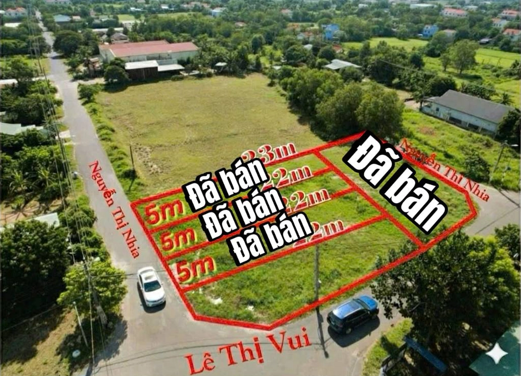 Thông tin các bên trong hợp đồng thuê nhà viết tay