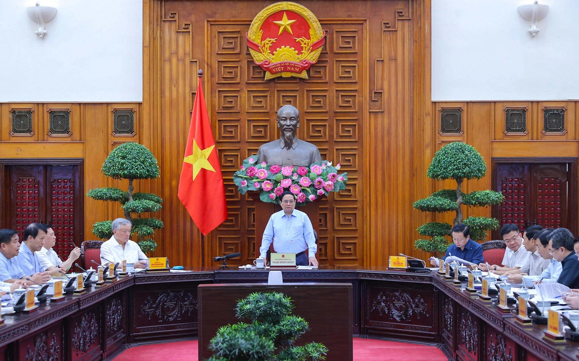 Thường trực Chính phủ họp về dự án đường sắt cao tốc Bắc - Nam và kết nối Trung Quốc