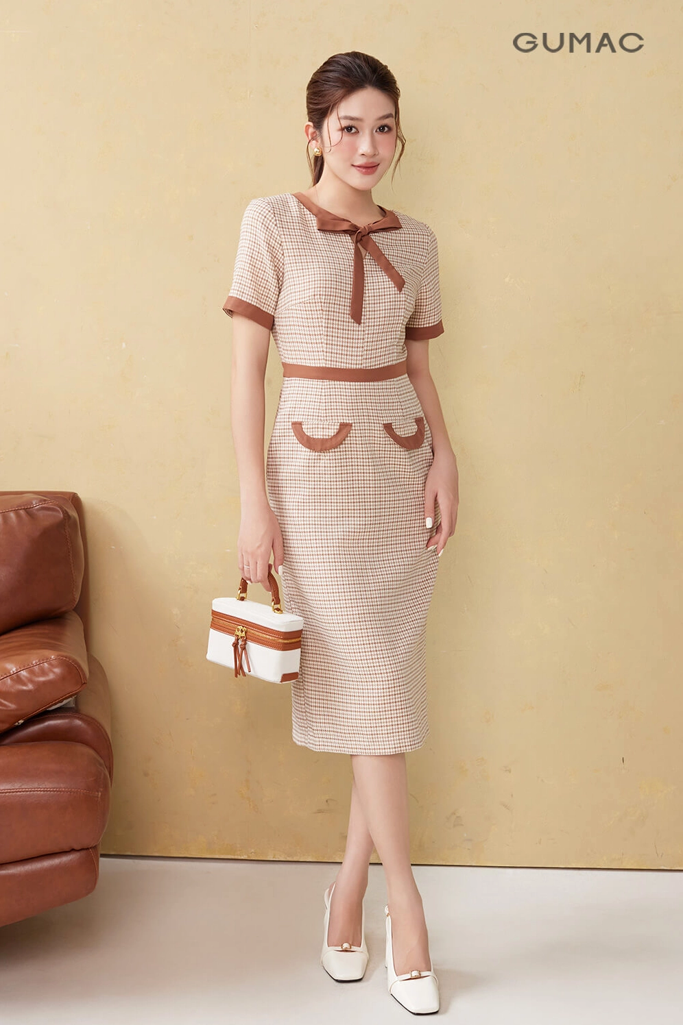 tuoi suu 1985 hop mau nau dat