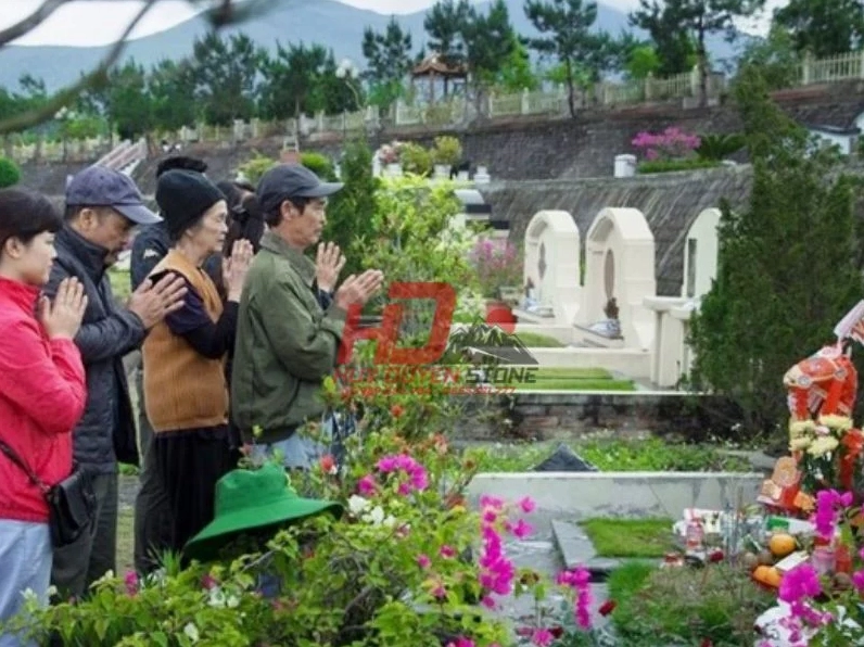 văn khấn mời về ăn giỗ ngoài mộ