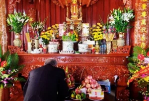 van-khan-mung-1-thang-6-am-lich-2026-le-cung-gia-tien-day-du_885