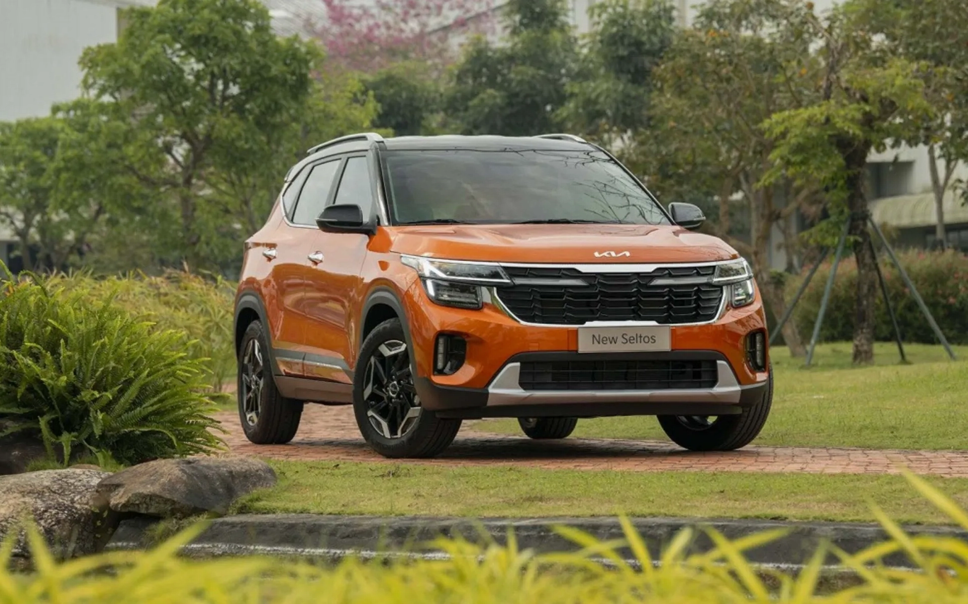 Xe 5 chỗ Kia Seltos với thiết kế trẻ trung