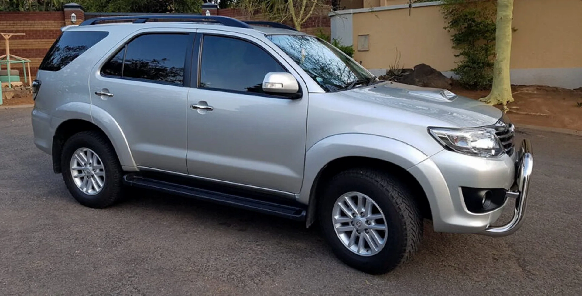 Xe 7 chỗ cũ giá từ 400 đến 500 triệu là lựa chọn kinh tế