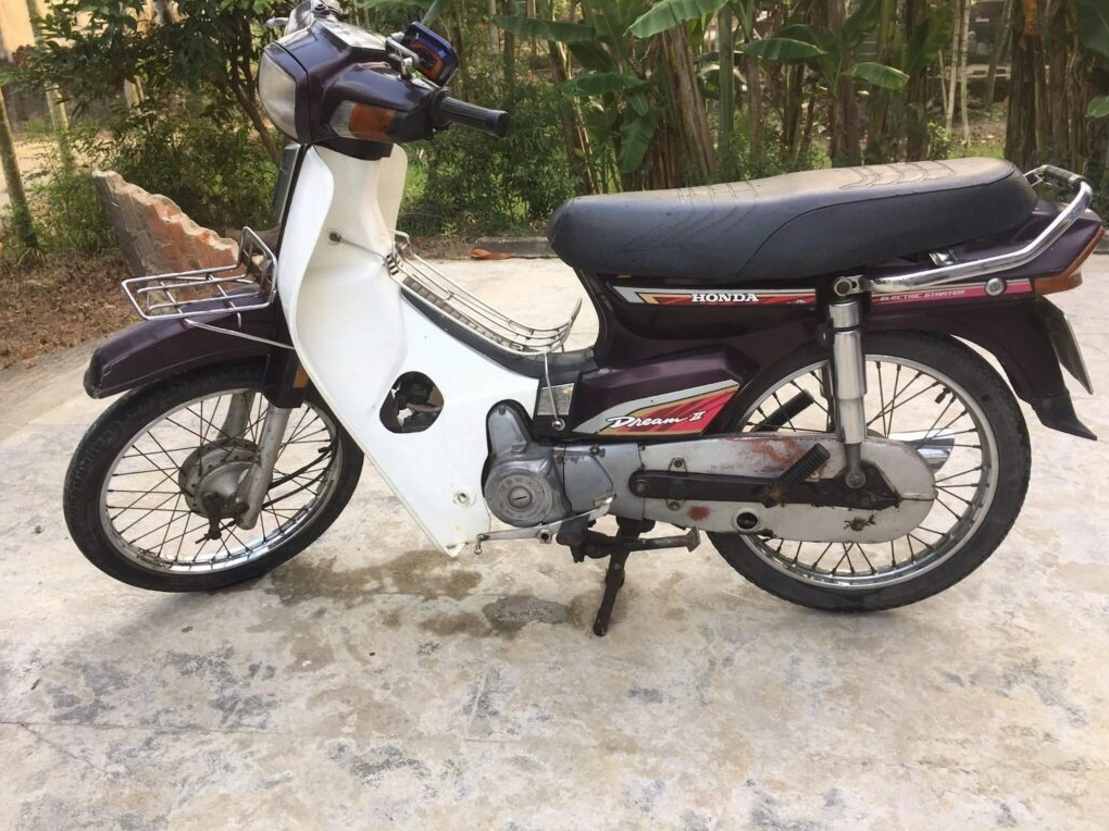Xe Dream Thái đời 1996 không có nhiều thay đổi về thiết kế